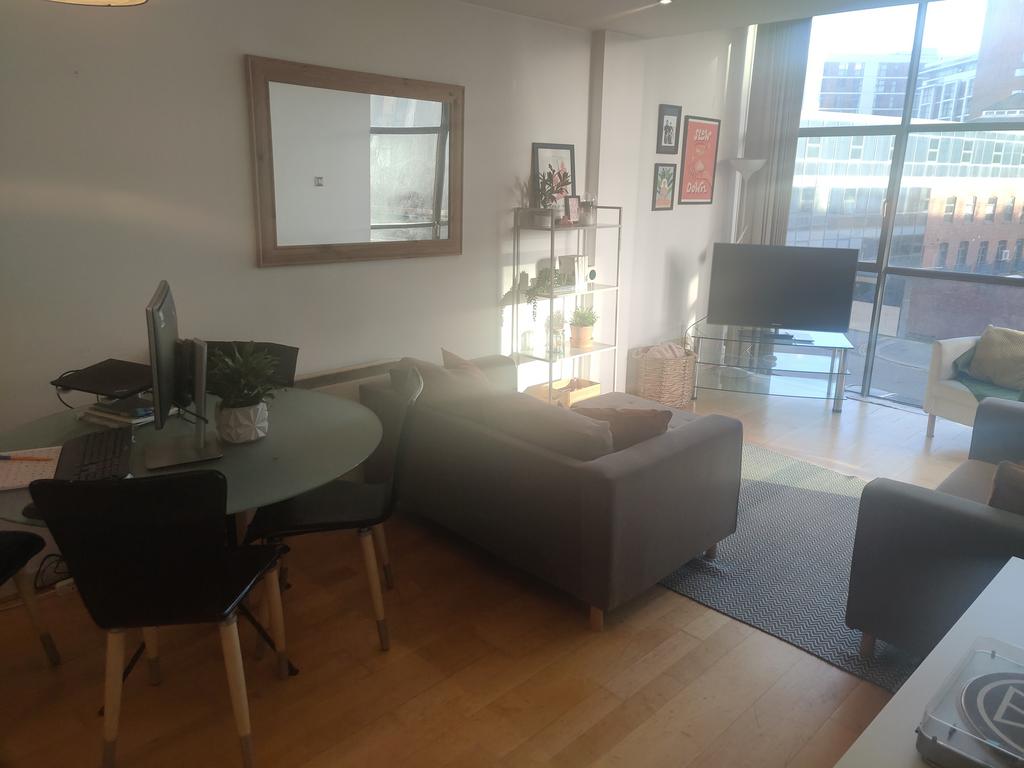 Living Room 4