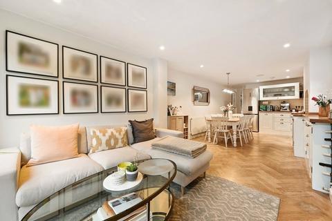 2 bedroom apartment for sale, Burrows Road, London, NW10
