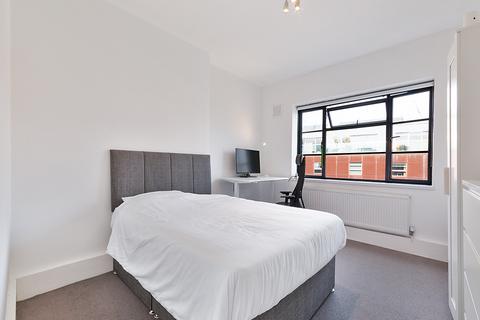 3 bedroom apartment to rent, Tomline House, Union Street London SE1