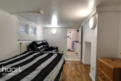 undefined, Vicars Hill, LONDON