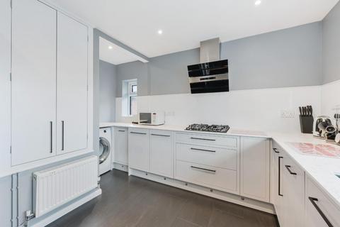 3 bedroom maisonette for sale, Kingston Road, Ewell Village