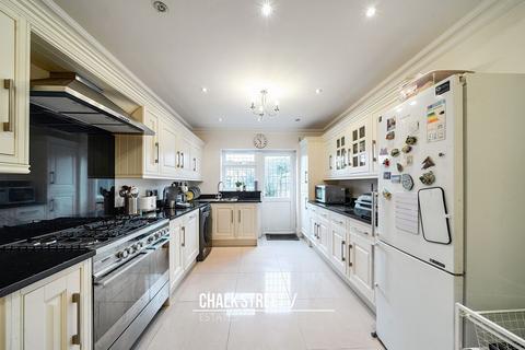 undefined, Alma Avenue, Hornchurch, RM12