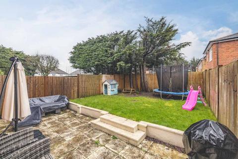 3 bedroom semi-detached house for sale, Colne Orchard, Iver SL0