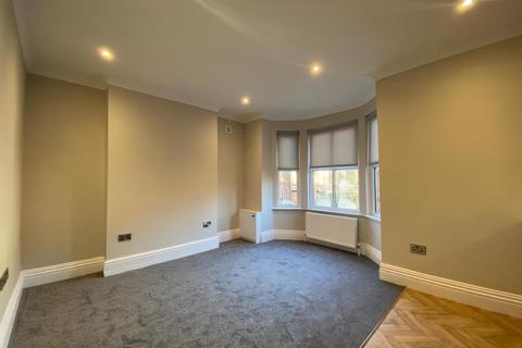 1 bedroom flat to rent, Warwick Road, Chorlton, Manchester