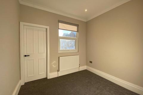 1 bedroom flat to rent, Warwick Road, Chorlton, Manchester
