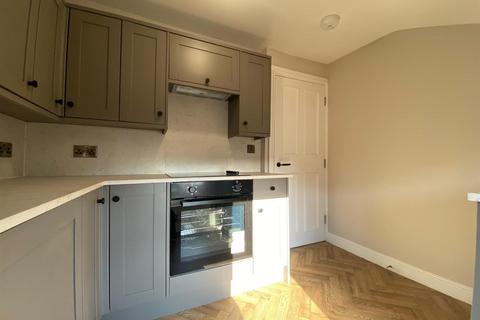 1 bedroom flat to rent, Warwick Road, Chorlton, Manchester
