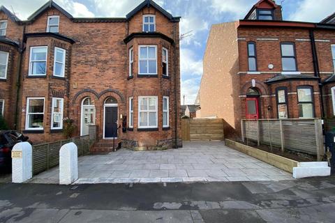 1 bedroom flat to rent, Warwick Road, Chorlton, Manchester