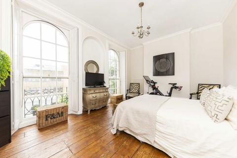 undefined, Bow Road, London E3