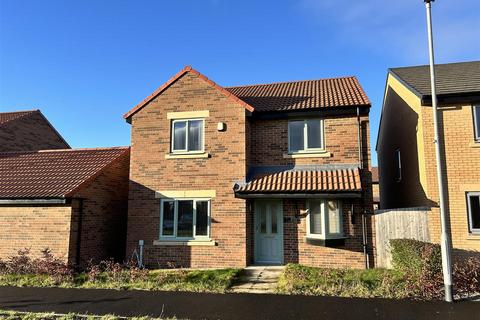 4 bedroom detached house for sale, John's Garth, Darlington