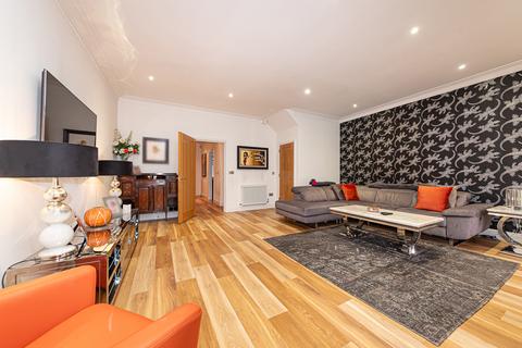 undefined, Gatcombe Crescent, Ascot, Berkshire, SL5 7HA