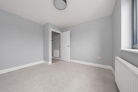 1 bedroom apartment for sale, Hanworth Road, Hounslow, TW3