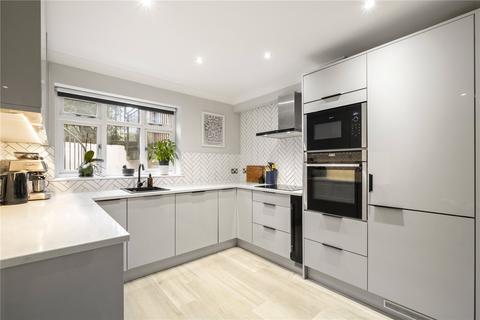 2 bedroom apartment for sale, Barnard Mews, London, SW11