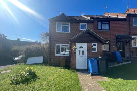 3 bedroom semi-detached house to rent, Ipswich IP2