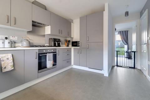2 bedroom semi-detached house for sale, Twine Road, Wakefield, Yorkshire, WF2
