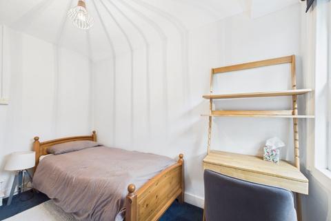 3 bedroom terraced house for sale, 69 Milman Road, Reading, Berkshire, RG2 0AZ