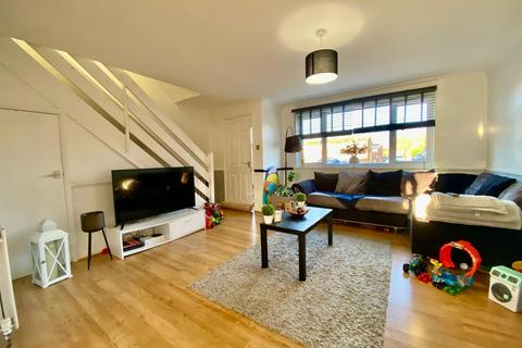 3 bedroom terraced house for sale, The Limes, Wittering, Peterborough