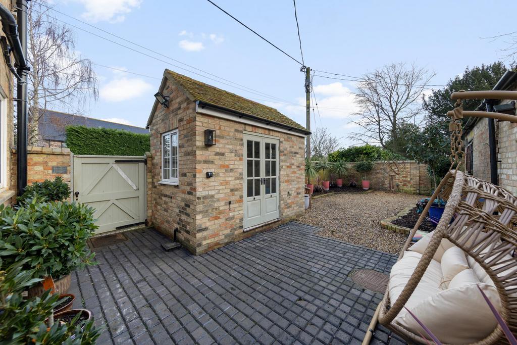 Outbuilding