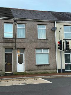 3 bedroom terraced house to rent, High Street, Glynneath SA11