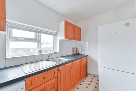 2 bedroom flat to rent, Northlands Street, Camberwell, London, SE5