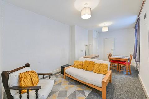 1 bedroom flat to rent, Coldharbour Lane, Camberwell, London, SE5