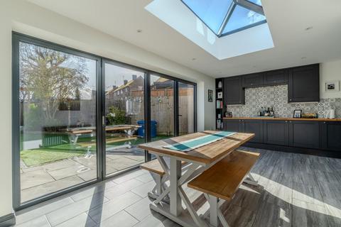 3 bedroom semi-detached house for sale, Barnard Road, Sawbridgeworth, CM21