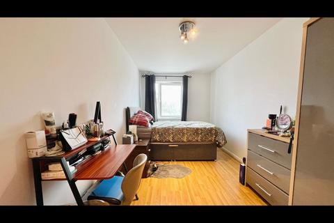 1 bedroom flat to rent, 24 Brewhouse Lane, London, SW15
