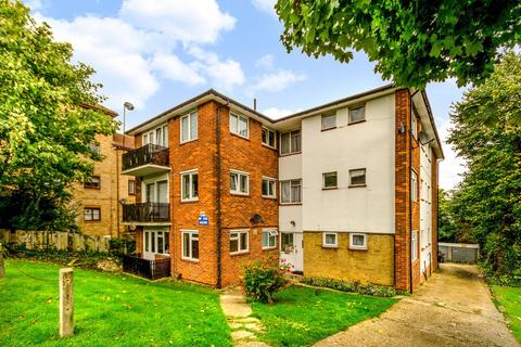 undefined, South Norwood Hill, South Norwood, London, SE25