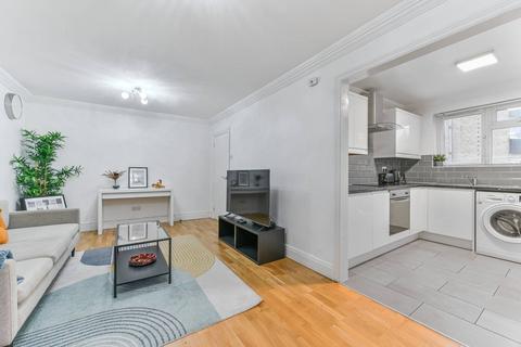 undefined, South Norwood Hill, South Norwood, London, SE25