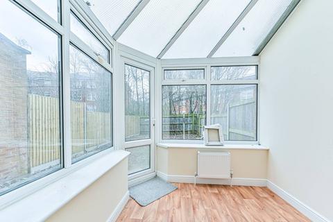 4 bedroom detached house to rent, Elderfield Place, Tooting Bec, London, SW17