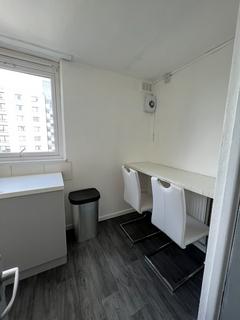 2 bedroom flat to rent, Bridgewater Street, Salford M3