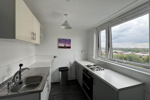 2 bedroom flat to rent, Bridgewater Street, Salford M3