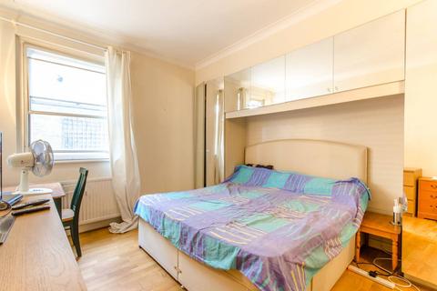 Queens Grove, St John's Wood, London, NW8