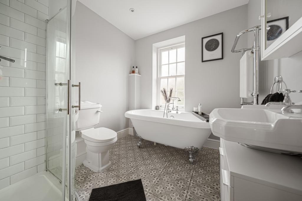 Family bathroom