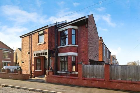 3 bedroom detached house for sale, Horace Grove, Greater Manchester SK4