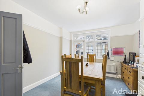 undefined, Chelmer Road, CM2