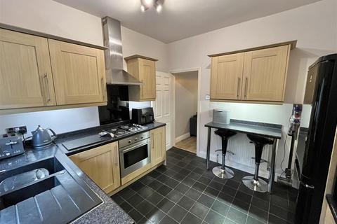 1 bedroom terraced house for sale, Charlestown, Glossop
