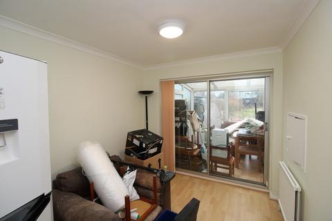 4 bedroom semi-detached house for sale, Marlborough Drive, Burgess Hill, West Sussex. RH15 0EU