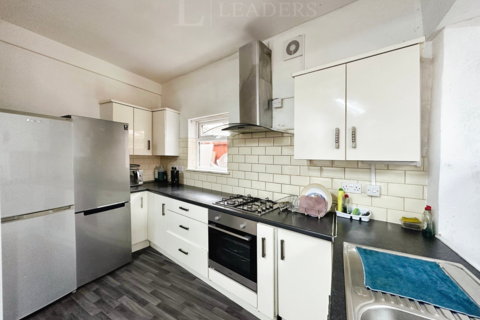 1 bedroom terraced house to rent, Wilberforce Road, LE3
