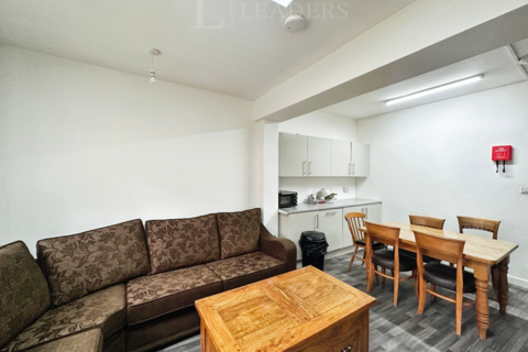 1 bedroom terraced house to rent, Wilberforce Road, LE3