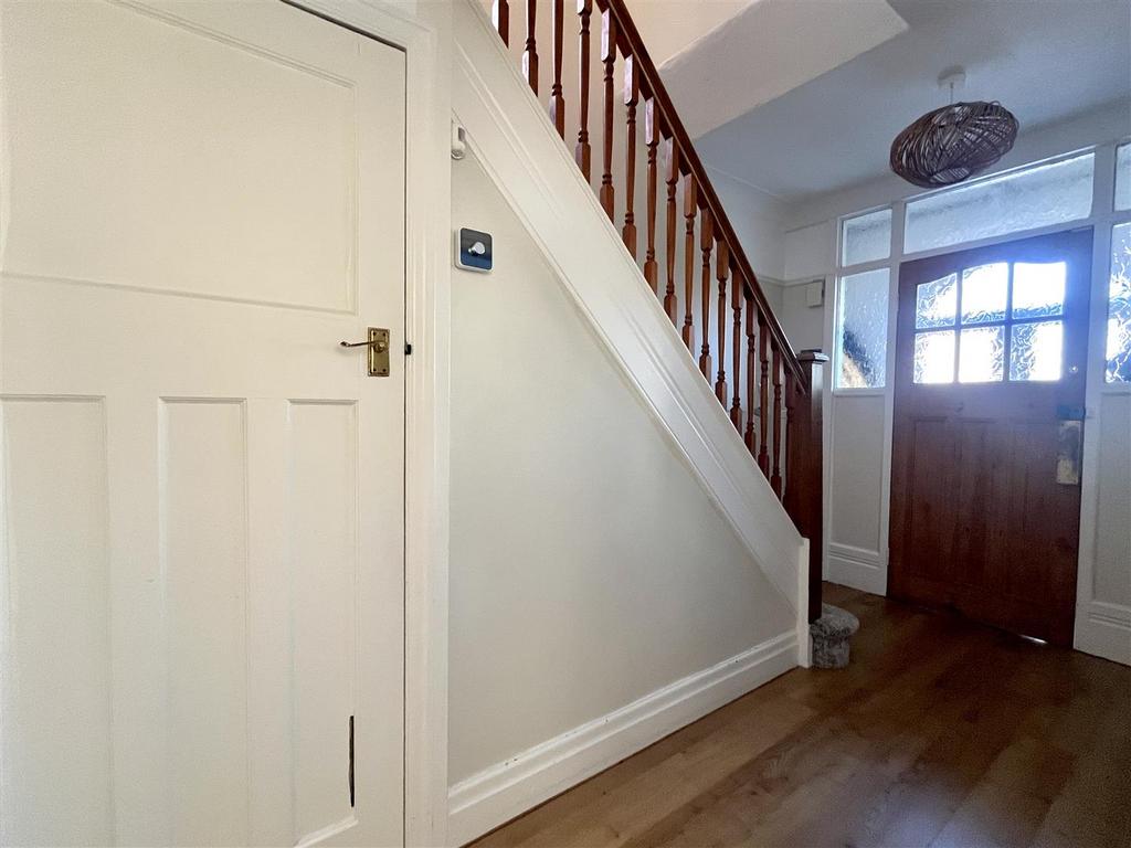 Entrance Hall Aspect 2