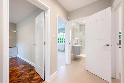1 bedroom apartment to rent, Midholm Close, London NW11