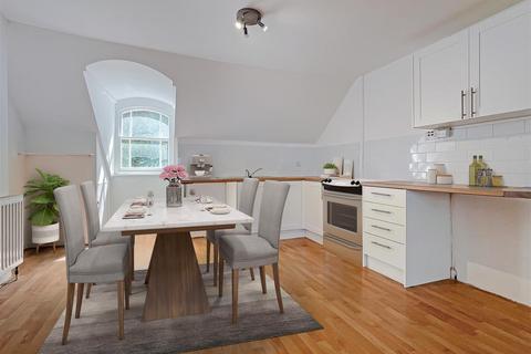 2 bedroom apartment for sale, Kipling Court, Bideford EX39