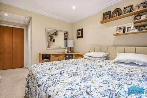2 bedroom apartment for sale, Kidderpore Avenue, Hampstead, London, NW3