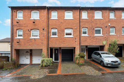 3 bedroom townhouse for sale, Ten Bell Lane, Norwich