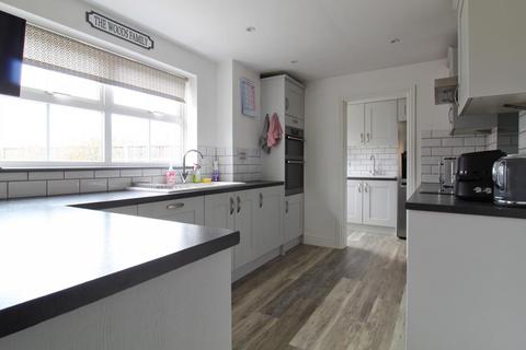 4 bedroom detached house for sale, Merlin Drive, Sandy SG19