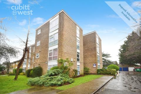 undefined, Hawthorn Road Wallington SM6