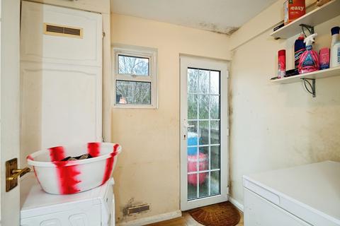 3 bedroom semi-detached house for sale, Windward Road, Kent ME1