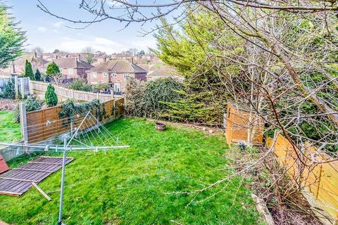 3 bedroom semi-detached house for sale, Windward Road, Kent ME1