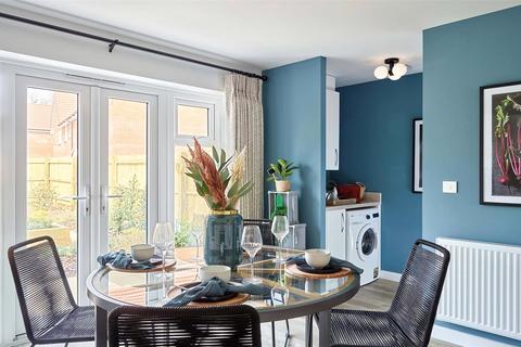 3 bedroom semi-detached house for sale, Winchester Road, Beggarwood, Basingstoke