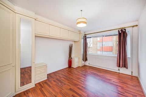 undefined, White Lodge Close, Surrey SM2